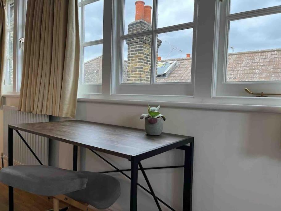 Cb53 Tower Bridge Townhouse 2 Bathrooms & Free Parking Casa de Férias Londres